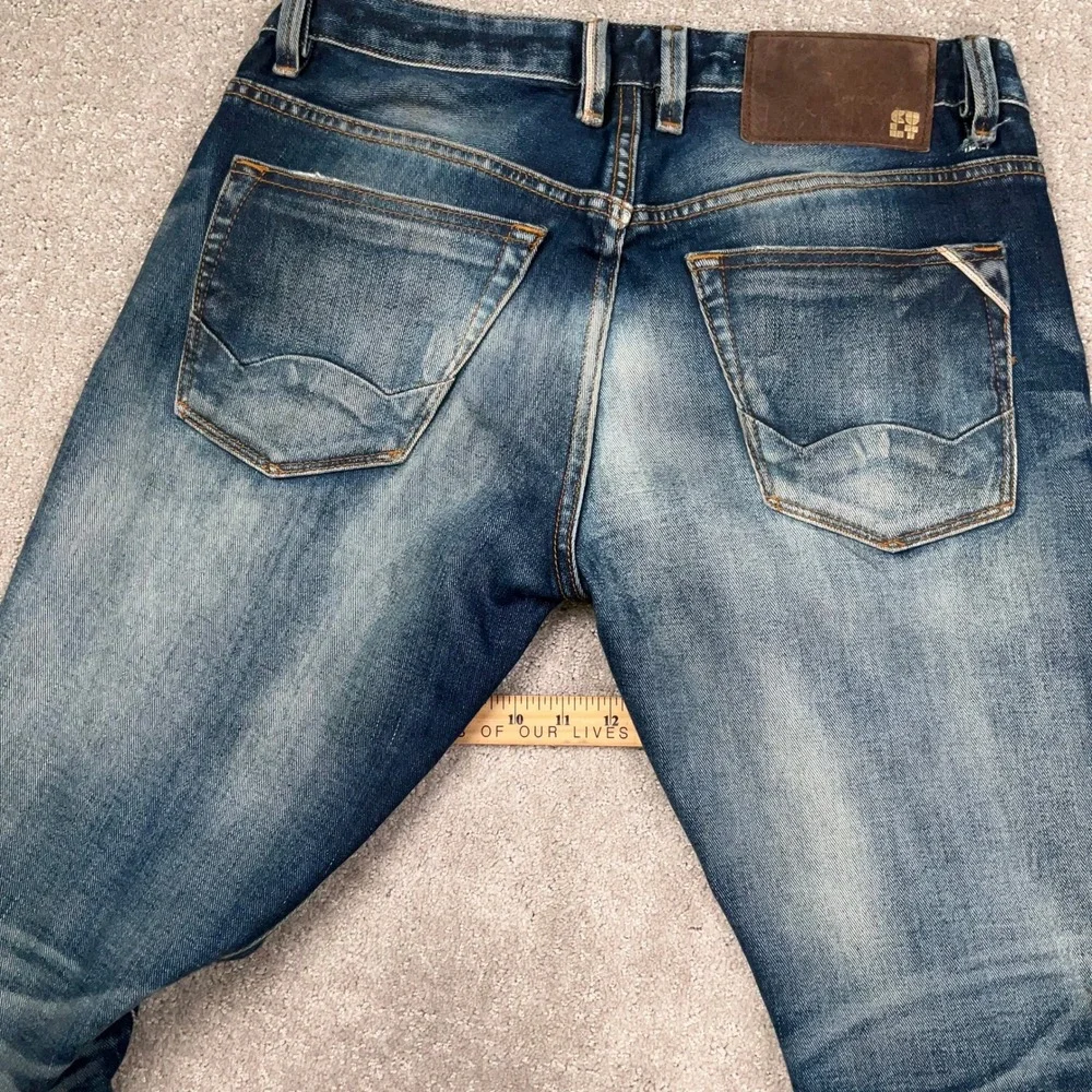 Cult of Individuality Jeans Mens 31x34 Blue Buckle 8 Distressed Slim